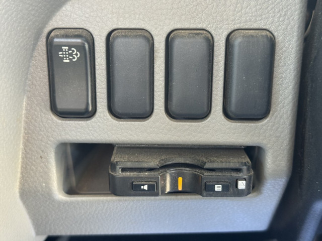 Mitsubishi Fuso canter Small Flat body 2TG-FBA00(103049) 28枚目