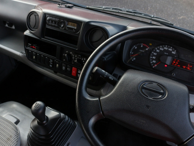 日野 デュトロ 小型 平ボディ（クレーン付） TKG-XZU655M(103052) 48枚目