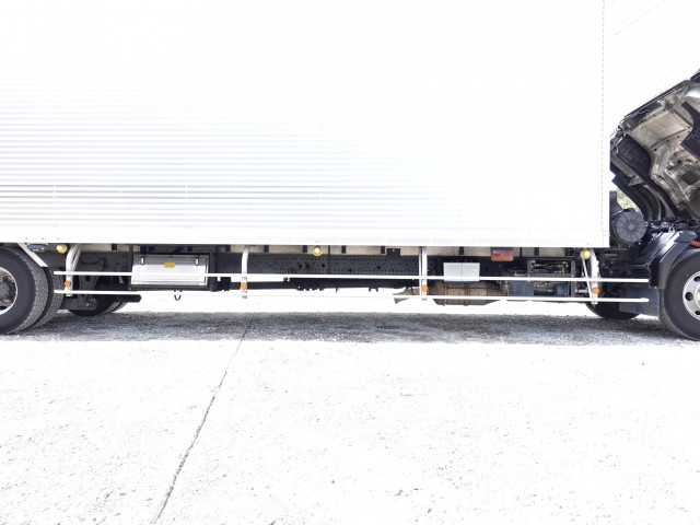 いすゞ フォワード 中型 バン TKG-FRR90T2(103074) 20枚目