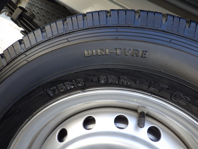 トヨタ ライトエース 小型 平ボディ DBF-S402U(103075) 31枚目