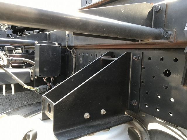 いすゞ エルフ 小型 キャリアカー TRG-NPR85AN(103076) 37枚目