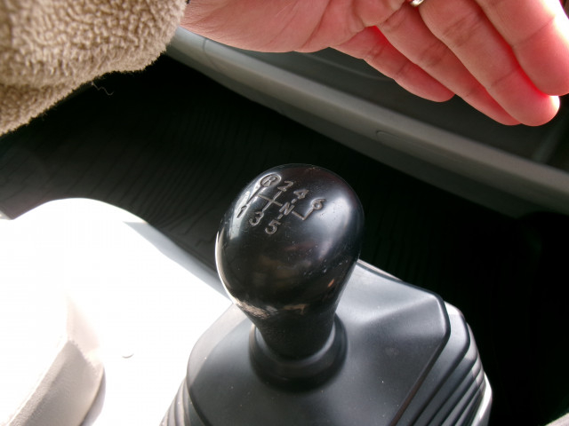 日野 デュトロ 小型 土砂ダンプ TKG-XZU700X(103077) 15枚目