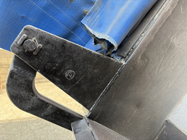 三菱ふそう スーパーグレート 大型 土砂ダンプ QKG-FV60VX(103081) 9枚目