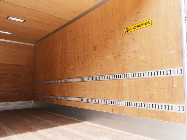 三菱ふそう ファイター 中型 バン TKG-FK71F(103083) 18枚目