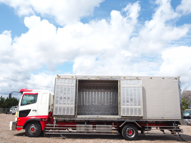 日野 レンジャー 中型 冷蔵冷凍バン TKG-FD9JLAA(103084) 9枚目