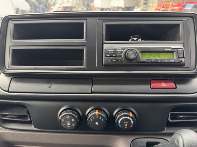 三菱ふそう キャンター 小型 バン 2RG-FEB50(103150) 28枚目