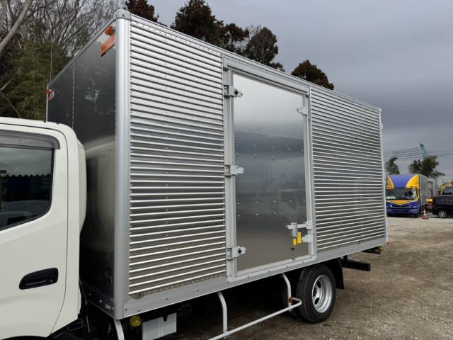 日野 デュトロ 小型 バン 2KG-XZU710M(103153) 7枚目