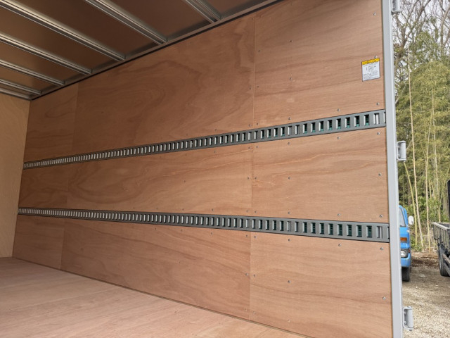 日野 デュトロ 小型 バン 2KG-XZU710M(103153) 12枚目