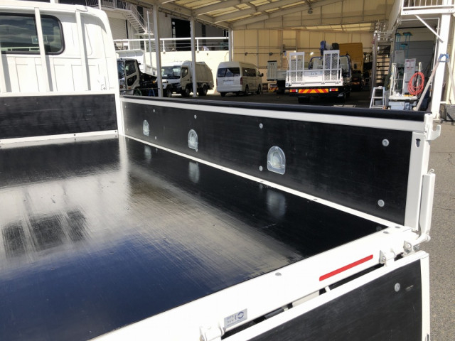 いすゞ エルフ 小型 平ボディ 3DF-NHR87AF(103154) 14枚目