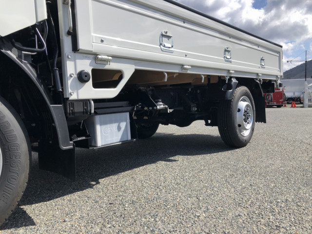 いすゞ エルフ 小型 平ボディ 3DF-NHR87AF(103154) 23枚目