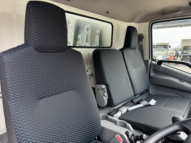 日野 デュトロ 小型 バン 2KG-XZU710M(103153) 26枚目