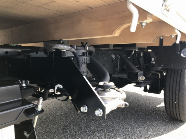 いすゞ エルフ 小型 平ボディ 3DF-NHR87AF(103154) 27枚目