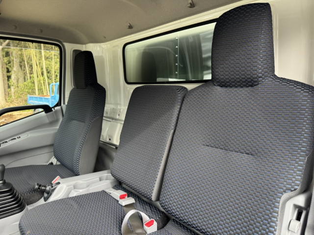 日野 デュトロ 小型 バン 2KG-XZU710M(103153) 33枚目