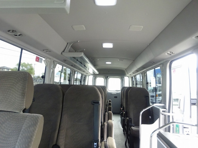 トヨタ コースター 小型 バス 2KG-GDB70(103156) 13枚目