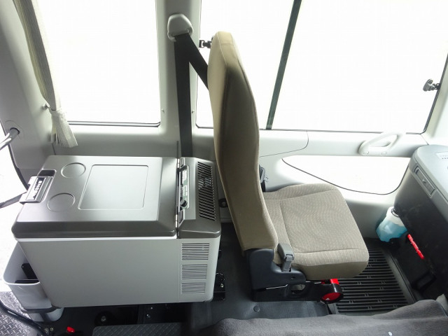 トヨタ コースター 小型 バス 2KG-GDB70(103156) 16枚目