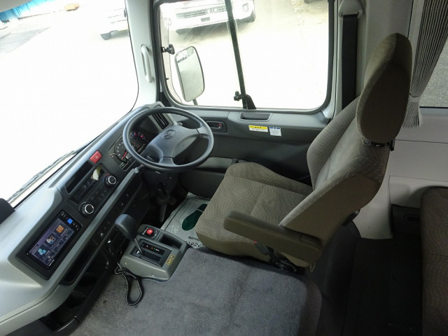 トヨタ コースター 小型 バス 2KG-GDB70(103156) 19枚目