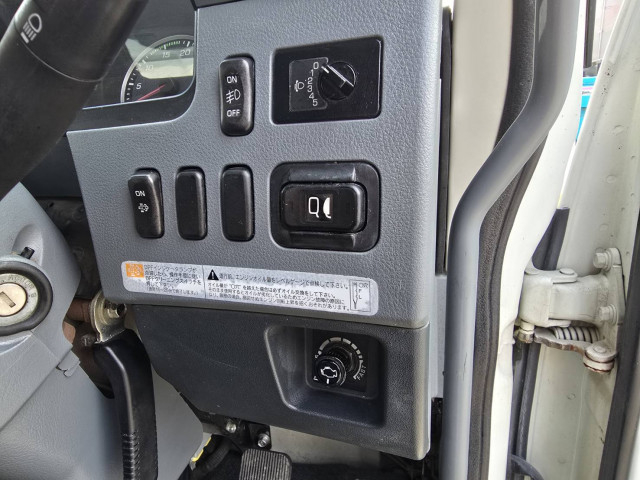 Mitsubishi Fuso fighter Middle Flat body PDG-FK61F(103155) 33枚目