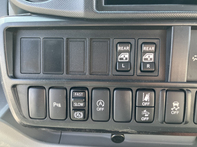 Hino dutro Small Double cab 2RG-XZU605M(103157) 33枚目