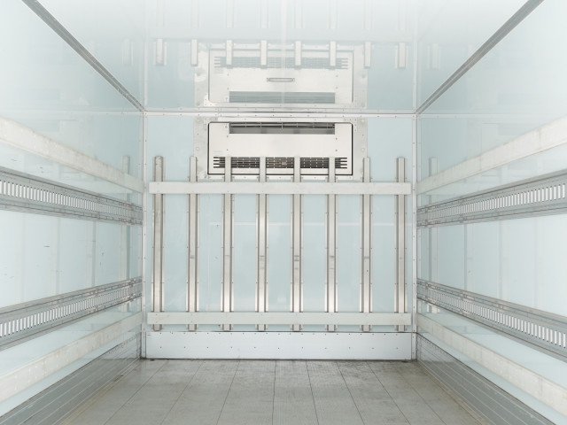 日野 レンジャー 中型 冷蔵冷凍バン 2KG-FD2ABG(103158) 19枚目