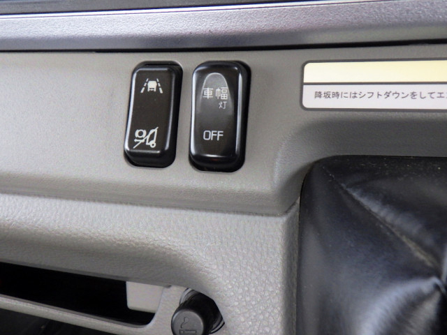 三菱ふそう キャンター 小型 平ボディ 2PG-FEDS0(103159) 22枚目