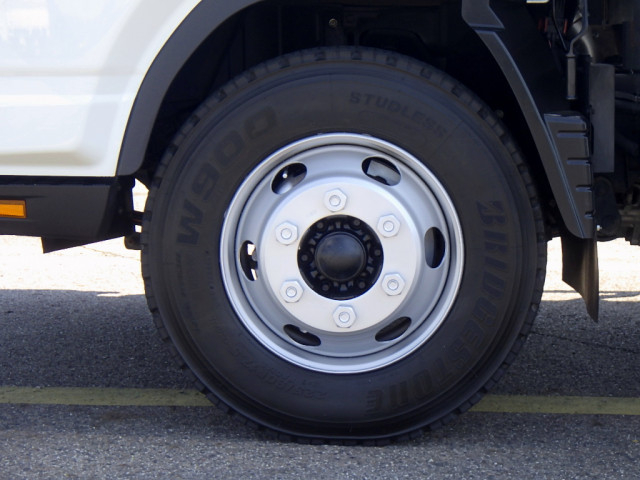 三菱ふそう キャンター 小型 平ボディ 2PG-FEDS0(103159) 29枚目