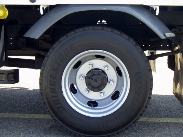 三菱ふそう キャンター 小型 平ボディ 2PG-FEDS0(103159) 30枚目