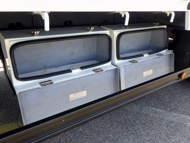 三菱ふそう キャンター 小型 平ボディ 2PG-FEDS0(103159) 44枚目