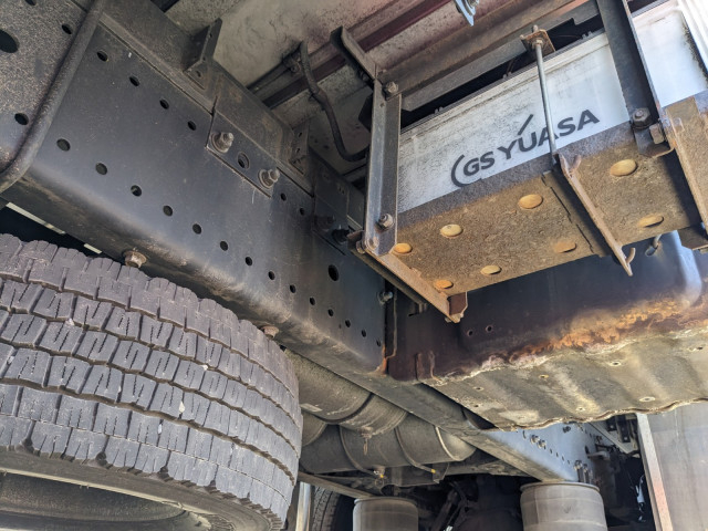 日野 プロフィア 大型 冷蔵冷凍バン 2DG-FW1AHJ(103162) 22枚目