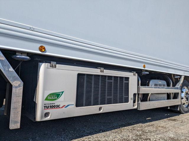 日野 プロフィア 大型 冷蔵冷凍バン 2DG-FW1AHJ(103162) 23枚目