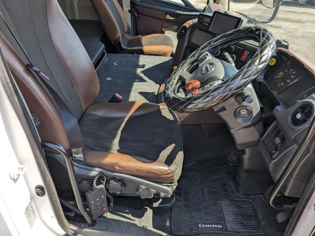 日野 プロフィア 大型 冷蔵冷凍バン 2DG-FW1AHJ(103162) 25枚目