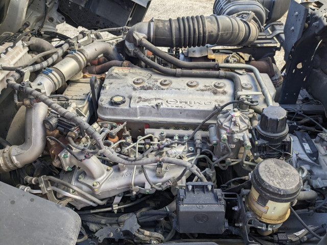 日野 プロフィア 大型 冷蔵冷凍バン 2DG-FW1AHJ(103162) 33枚目