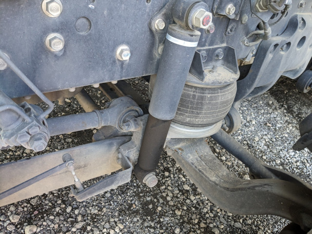 日野 プロフィア 大型 冷蔵冷凍バン 2DG-FW1AHJ(103162) 35枚目