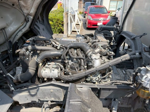 いすゞ フォワード 中型 冷蔵冷凍バン 2PG-FRR90T2(103163) 25枚目