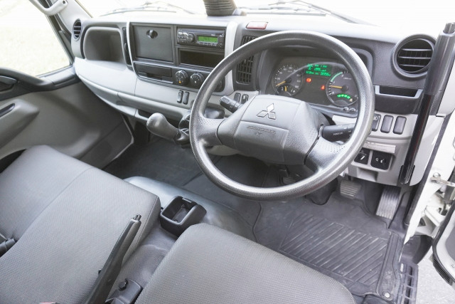 三菱ふそう キャンター 小型 土砂ダンプ 2PG-FBA60(103165) 3枚目