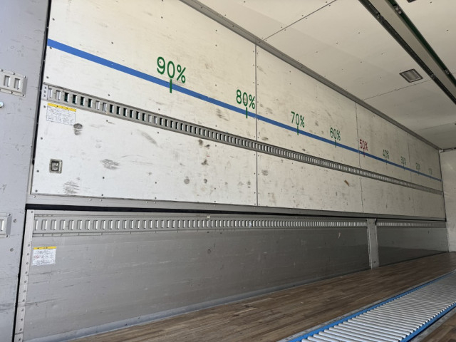 日野 プロフィア 大型 ウィング 2DG-FW1AHG(103166) 10枚目