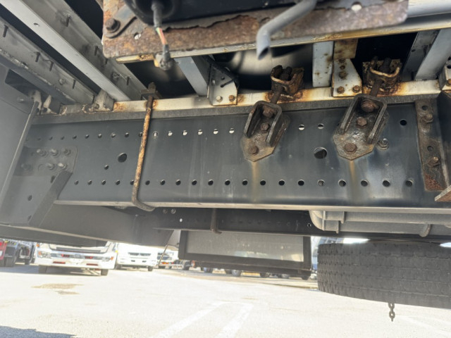 日野 プロフィア 大型 ウィング 2DG-FW1AHG(103166) 20枚目