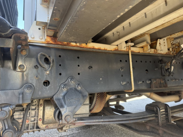 日野 プロフィア 大型 ウィング 2DG-FW1AHG(103166) 21枚目