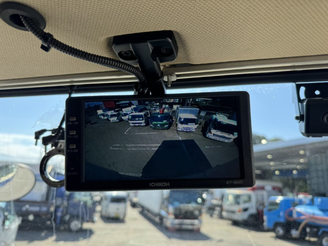 日野 プロフィア 大型 ウィング 2DG-FW1AHG(103166) 37枚目