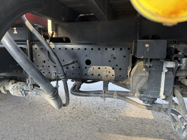 いすゞ フォワード 中型 平ボディ（クレーン付） 2RG-FRR90S2(103167) 24枚目