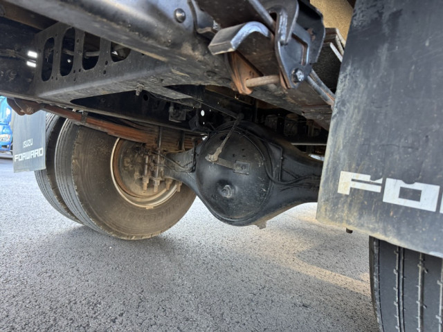 いすゞ フォワード 中型 平ボディ（クレーン付） 2RG-FRR90S2(103167) 28枚目