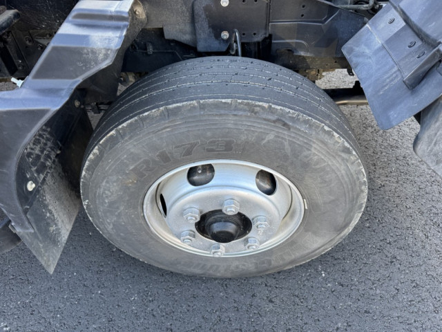 いすゞ フォワード 中型 平ボディ（クレーン付） 2RG-FRR90S2(103167) 46枚目