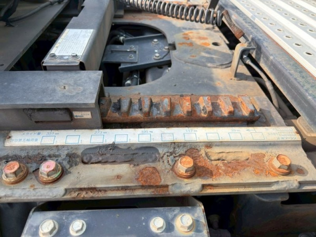 日野 プロフィア 大型 トラクタ 2DG-SH1EDGG(103172) 10枚目