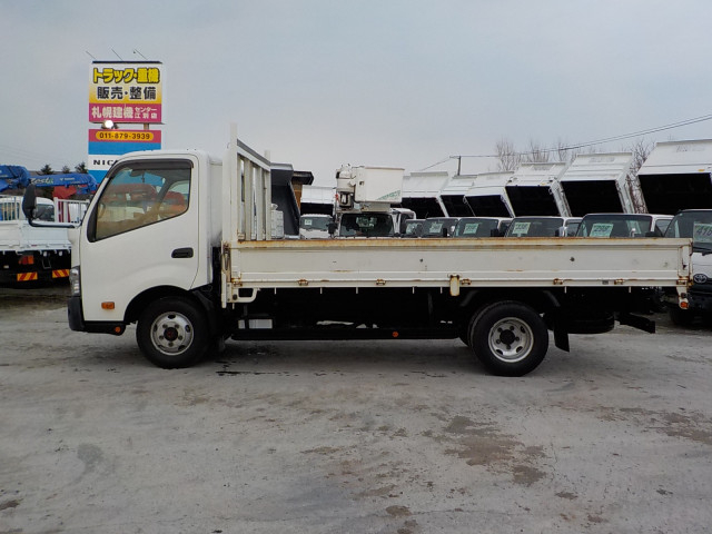 トヨタ トヨエース 小型 平ボディ TKG-XZU775(103173) 8枚目