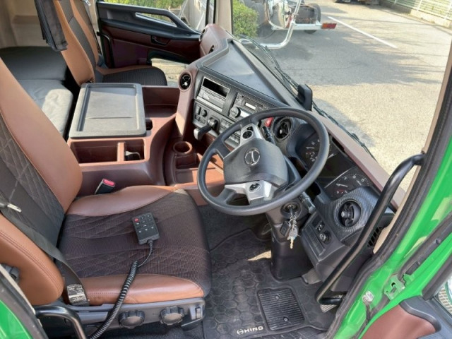 日野 プロフィア 大型 トラクタ 2DG-SH1EDGG(103172) 21枚目