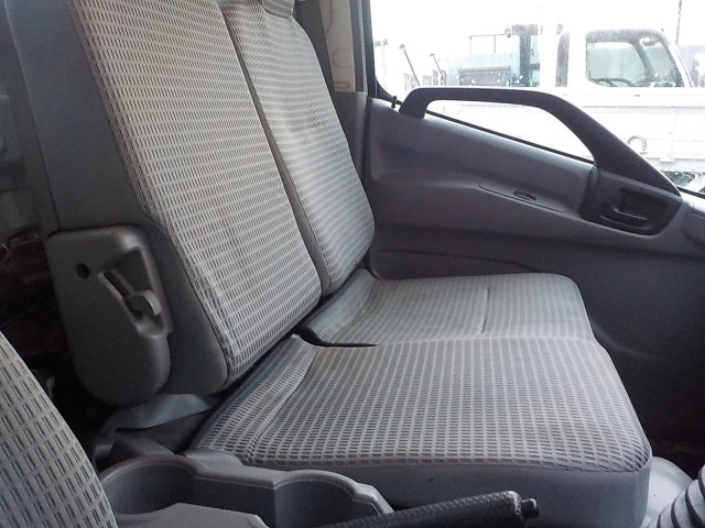 トヨタ トヨエース 小型 平ボディ TKG-XZU775(103173) 28枚目