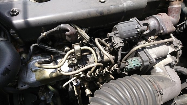 いすゞ エルフ 小型 平ボディ KR-NKR81EA(1742) 25枚目