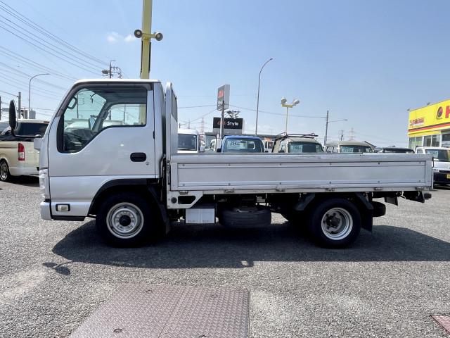 いすゞ エルフ 小型 平ボディ TRG-NJR85A(109243) 4枚目