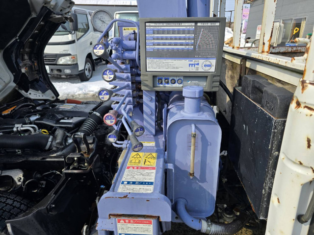 いすゞ エルフ 小型 平ボディ（クレーン付） BKG-NKR85AR(101445) 20枚目