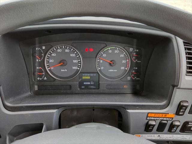三菱ふそう ファイター 中型 平ボディ（クレーン付） PDG-FK71R(10001) 45枚目
