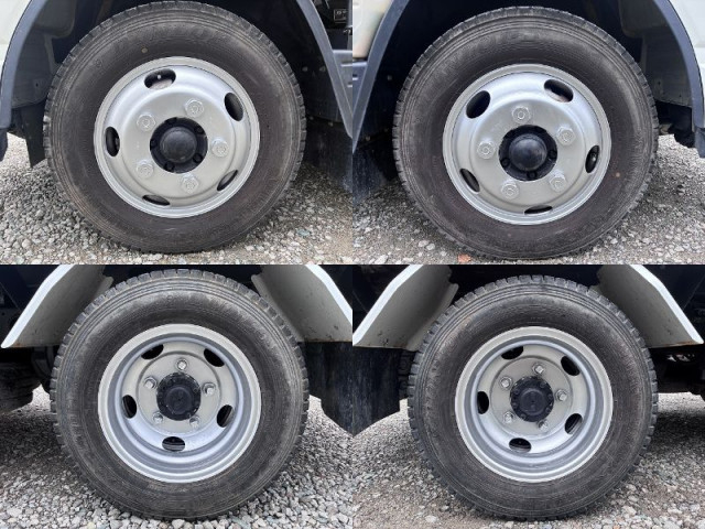 三菱ふそう キャンター 小型 土砂ダンプ 2RG-FBA60(111532) 27枚目